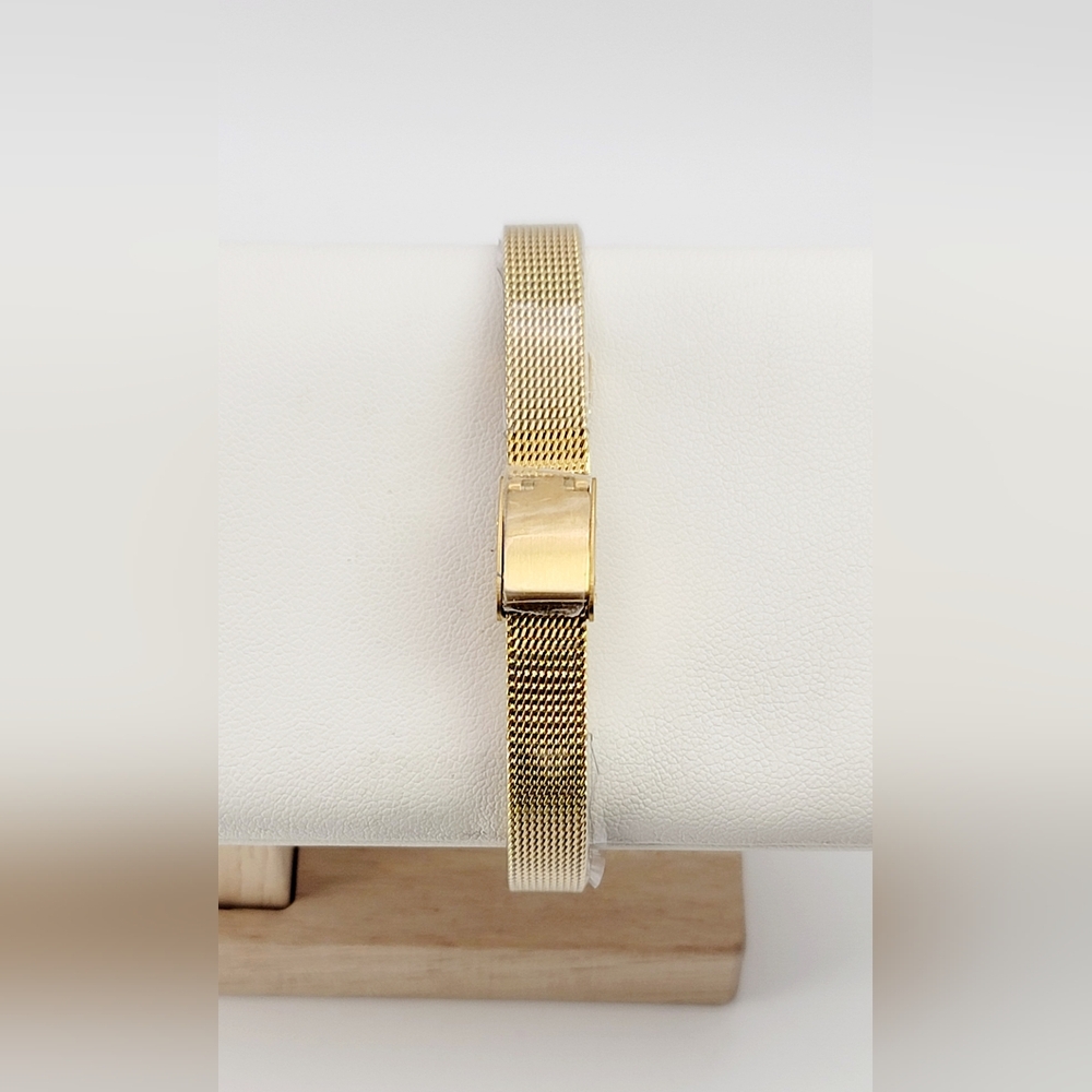 Vintage Seiko ALBA V233-0490 Japan Quartz Women’s Watch – Gold Tone Mesh Band - Picture 4 of 7